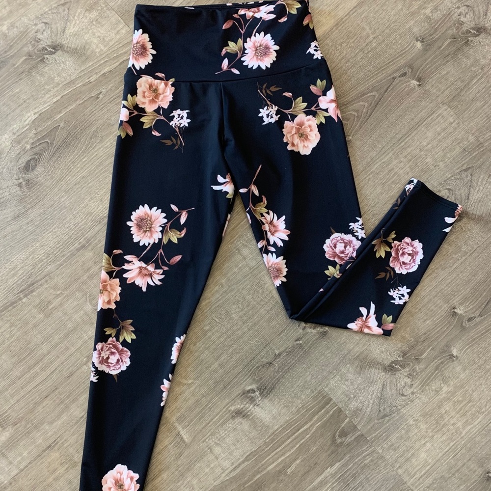 Onzie Leggings